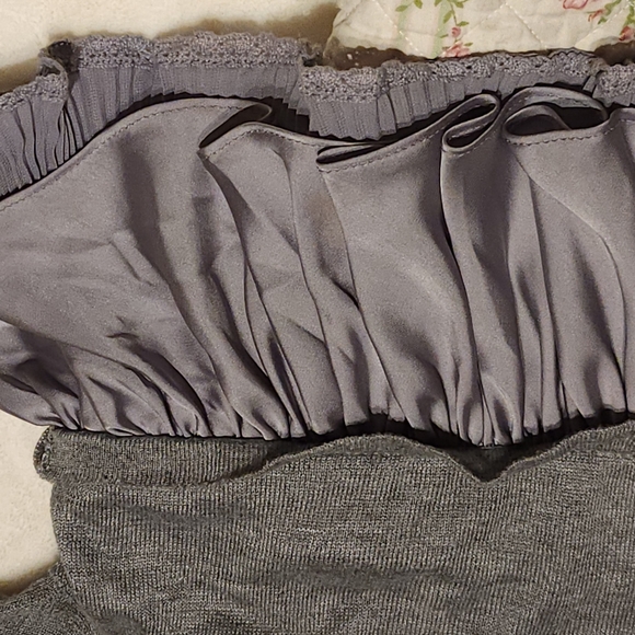 Valentino tshirt couture, wool blend dress. 3/4 sleeve. Preloved. Size 40 UK - Picture 5 of 11